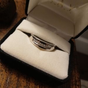 Mens Engagement Rinh